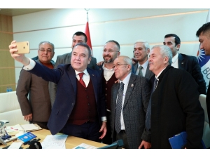 Mezarlıkların Tel Örgüyle Çevrilmesi, Düzeni Ve Bakımı İhale Edilecek