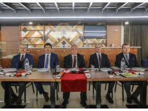 Rektör Sarıbıyık, İl Ekonomik Toplantısı’na Katıldı