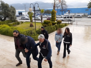 Uyuşturucu Ticaretine 2 Tutuklama