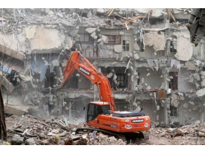 Elazığ’da 275 Binanın Yıkım İşlemi Tamamlandı