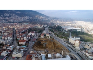 Dündar: “Osmangazi Meydanı, Bursa’yı Değiştirecek Bir Mihenk Taşı Olacak”