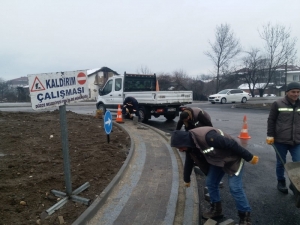 Kavşakta Işıklı Duba Çalışması