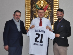 Silvan Aslanspor’dan Kaymakam Uslu’ya Ziyaret