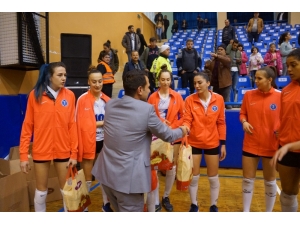 Tuğba Kuruyemiş’ten ‘Aydın’ın Sultanları’na Galibiyet Hediyesi