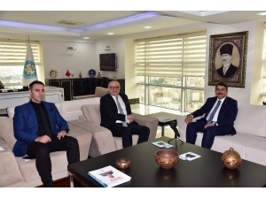 Perşembe Pazarında Sevindiren Gelişme