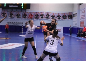 Türkiye Kadınlar Hentbol Süper Ligi