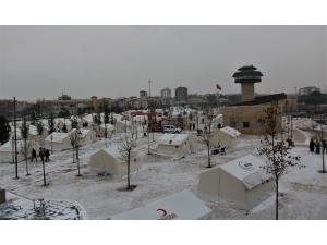 Depremin Vurduğu Elazığ’da Kar Etkisini Gösterdi