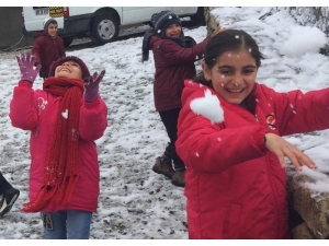 Çelikhan Ve Sincik İlçesinde Okullar Tatil