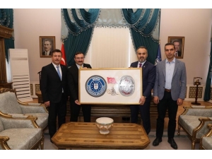 Bursa Büyükşehir Belediyesi İle Emet Belediyesi Arasında Kardeş Belediye Protokolü İmzalandı