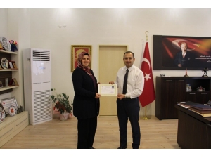 Başarılı Personeller Ödüllendirildi