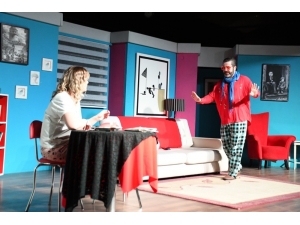 "Seni Unutmak İstemedim Ki" İnegöllü Sanatseverlerle Buluştu