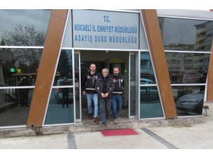 Hapis Cezası İle Aranan Şahıs Kartepe’de Yakalandı