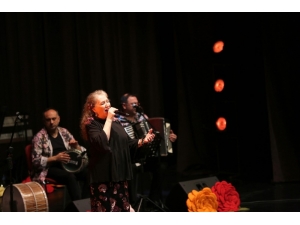 Küçükçekmece’de Suzan Kardeş Rüzgarı