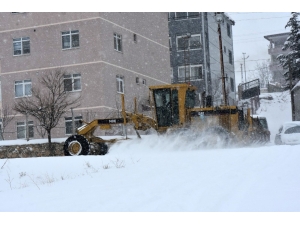 Adana Tufanbeyli’de Karla Mücadele
