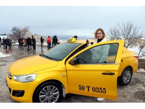 Şoför Nebahat’ı Örnek Aldı, Taksi Şoförü Oldu