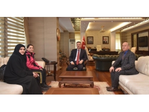 Özel Sporcu Reşan Çetrez, Vali Elban’ı Ziyaret Etti