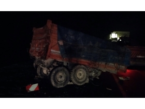 Konya’da Tır İle Traktör Çarpıştı: 1 Ölü, 2 Yaralı