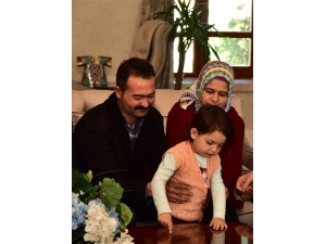 Minik Meryem’e Bir Destek De Manisa Büyükşehir Belediyesinden