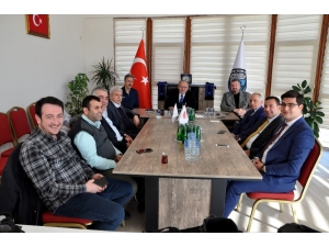 Başkan Ülker: ‘Karacabeyliyim’ Diyen Tüm Vatandaşlarımızı Desteğe Bekliyoruz