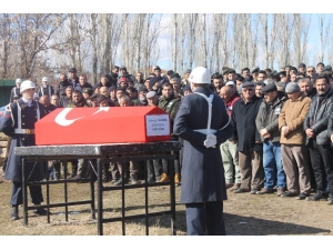 Kazada Hayatını Kaybeden Uzman Çavuş Çankırı’da Toprağa Verildi