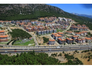 Menteşe Evleri Kanalizasyona Kavuşuyor