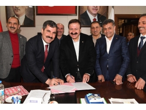 Muş Belediyesinde ‘Sosyal Denge Sözleşmesi’ İmzalandı