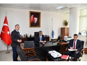 Karabük’te 48 Bin Kişiye Yeni Kimlik Kartı Verildi