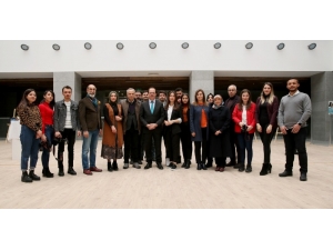 Fotoğrafçılık Ve Kameramanlık Programı Öğrencileri Fotoğraf Sergisi Açtı