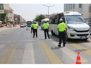 Mersin’de Gereksiz Korna Çalan 801 Araç Sürücüsüne Cezai İşlem Uygulandı