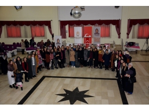 Kaymakam Çam’ın Eşi, Sevgililer Gününde Yetim Çocukların Hayalini Gerçekleştirdi