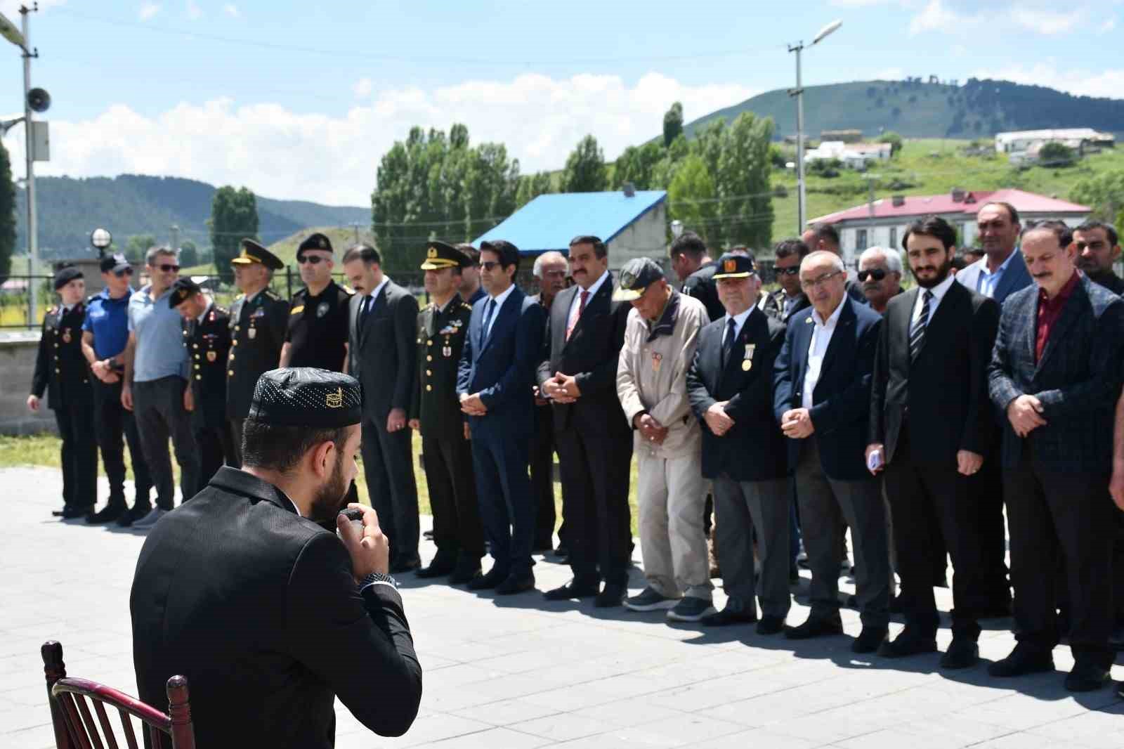 sarikamis-ta-15-temmuz-un-10-yilinda-birlik-ve-beraberlik-mesaji