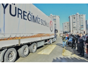 Samsun’dan Depremzedelere 2 Tır Dolusu Gıda Yardımı