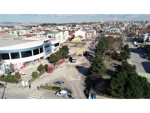 Başiskele’ye Yeni Semt Meydanı