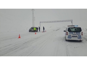Tekman İlçe Emniyet Müdürlüğü Yol Güvenliğini Artırdı