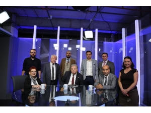 Doç. Dr. Yüksel Yalova Adütv’ye Konuk Oldu