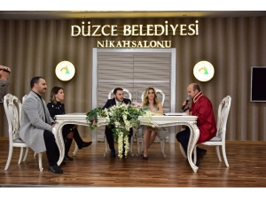 Nikah Dairelerinde 14 Şubat Yoğunluğu