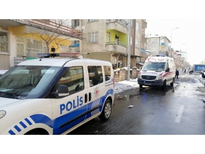 1 Yaşındaki Yusuf Beşiğinde Ölü Bulundu