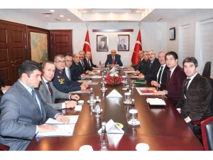 Demirtaş: "112 Acil Çağrı Merkezini Gereksiz Aramayla Meşgul Etmeyin"