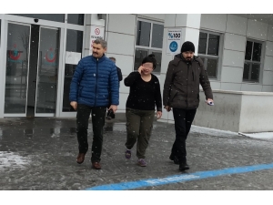 Aksaray’da Bir Kadın, Kocası Tarafından Darp Edilip Bıçaklandı