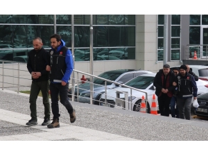 Bolu’da 303 Gram Kokainle Yakalanan 2 Kişi Adliyeye Sevk Edildi