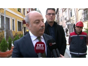 Tarihi Çeşmenin Üzerindeki Otellerin Yıkımıyla İlgili Açıklama