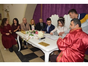 Nikah İçin 14 Şubat’ı Tercih Ettiler