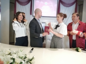 Maltepe’de 14 Çift, 14 Şubat’ta Bir Ömür Boyu Mutluluğa Evet Dedi