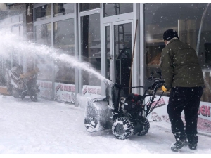 Erciş Belediyesinden Araç Filosuna Takviye