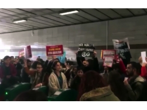 Öğrencilerden İbb’nin Ulaşım Zammına Protesto