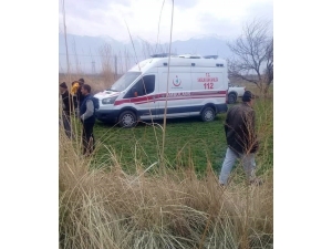 Kullandığı Traktörün Altında Kalan Kadın Öldü