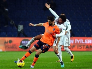 Süper Lig: Medipol Başakşehir: 1 - Beşiktaş: 0 (Maç Sonucu)