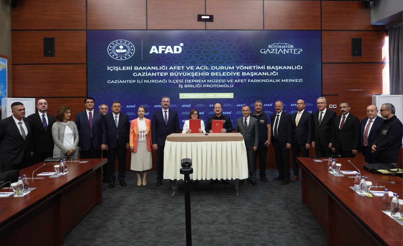 nurdagi-deprem-muzesi-ve-afet-farkindalik-merkezi-icin-is-birligi-protokolu-imzalandi