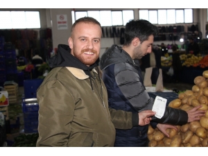 Para Üstlerini Kupona Yazdı, Büyük İkramiyeyi Tek Rakamla Kaçırdı