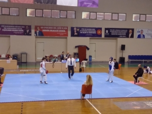 Burhaniye’de İmam Hatip Öğrencisi Tekvandoda İl Birincisi Oldu